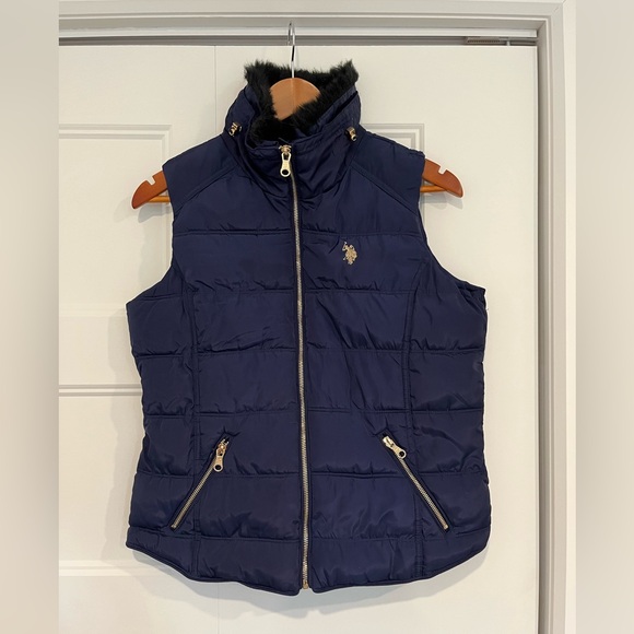 U.S POLO ASSN sleeveless puffer jacket - Picture 1 of 10